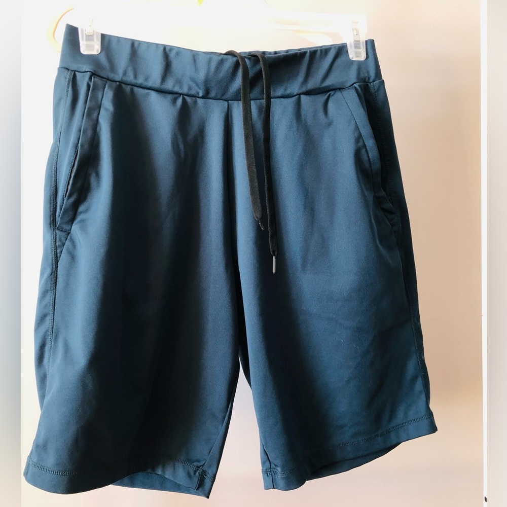 Men’s athletic shorts. Size M. Cadet blue.